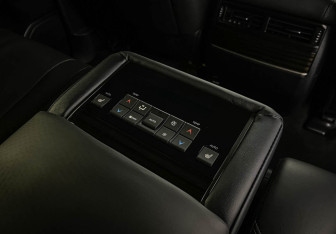 Подержанный автомобиль Lexus LX 2019 года (24 фото)