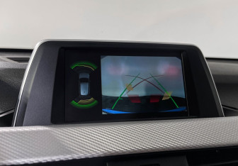 Подержанный автомобиль BMW X1 2018 года (17 фото)