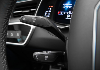 Подержанный автомобиль Audi A6 Sedan 2022 года (13 фото)