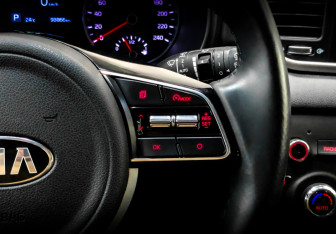 Подержанный автомобиль Kia Sportage 2020 года (26 фото)