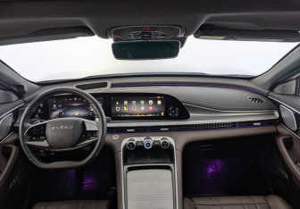 Подержанный автомобиль Exeed TXL 2024 года (14 фото)