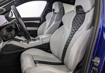 Подержанный автомобиль BMW X6 M 2021 года (20 фото)