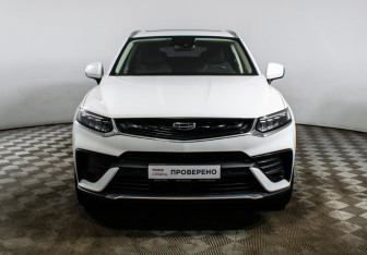 Подержанный автомобиль Geely Tugella 2022 года (2 фото)