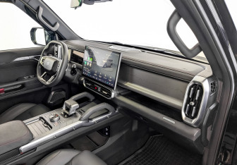 Подержанный автомобиль Jetour T2 2024 года (11 фото)