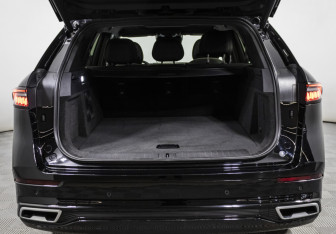 Подержанный автомобиль Jaecoo J8 2024 года (24 фото)