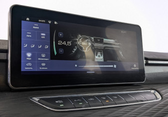 Подержанный автомобиль Haval Jolion 2023 года (26 фото)