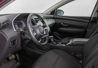 Подержанный автомобиль Hyundai Tucson 2021 года (9 фото)