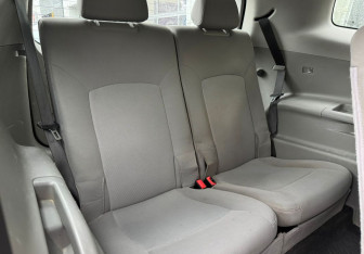 Подержанный автомобиль Chevrolet Orlando 2012 года (12 фото)