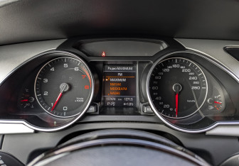 Подержанный автомобиль Audi A5 Liftback 2015 года (16 фото)