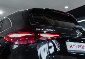 Новый Mercedes-Benz GLC Coupe 2025 (11 фото)