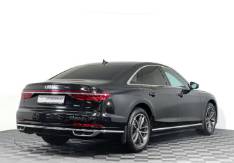 Подержанный автомобиль Audi A8 2019 года (5 фото)
