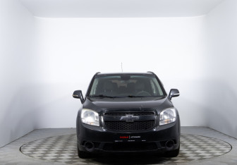 Подержанный автомобиль Chevrolet Orlando 2014 года (2 фото)