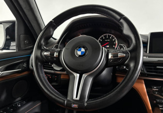 Подержанный автомобиль BMW X6 M 2016 года (16 фото)