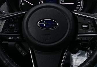 Подержанный автомобиль Subaru Forester Suv 2019 года (15 фото)