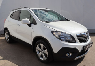 Подержанный автомобиль Opel Mokka 2015 года (3 фото)