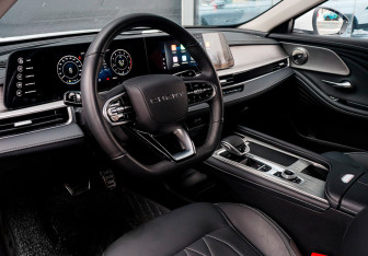 Подержанный автомобиль Chery Arrizo 8 2024 года (19 фото)