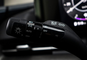 Подержанный автомобиль Kia Carnival 2021 года (21 фото)