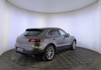 Подержанный автомобиль Porsche Macan 2014 года (5 фото)
