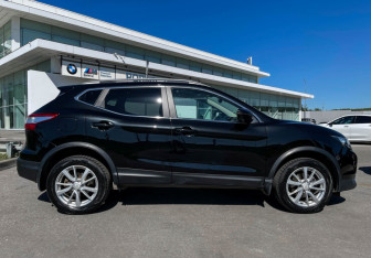 Подержанный автомобиль Nissan Qashqai 2018 года (4 фото)