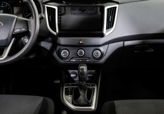 Подержанный автомобиль Hyundai Creta 2017 года (9 фото)