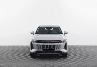 Подержанный автомобиль Exeed RX 2023 года (3 фото)