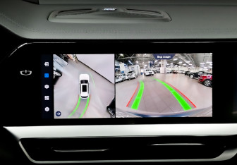 Подержанный автомобиль Geely Monjaro 2024 года (15 фото)