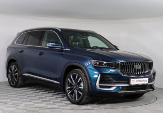 Подержанный автомобиль Geely Monjaro 2023 года (3 фото)