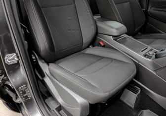 Подержанный автомобиль Ford Kuga 2018 года (22 фото)