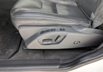 Подержанный автомобиль Volvo XC60 2016 года (21 фото)