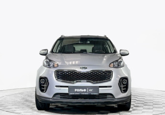 Подержанный автомобиль Kia Sportage 2016 года (2 фото)