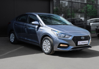 Подержанный автомобиль Hyundai Solaris Sedan 2018 года (3 фото)