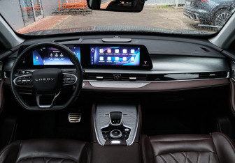 Подержанный автомобиль Chery Tiggo 8 Pro Max 2023 года (9 фото)
