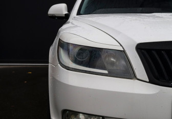 Подержанный автомобиль Skoda Octavia Liftback 2012 года (20 фото)