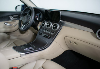 Подержанный автомобиль Mercedes-Benz GLC Coupe 2020 года (10 фото)
