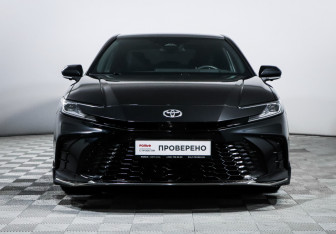 Подержанный автомобиль Toyota Camry Sedan 2024 года (2 фото)