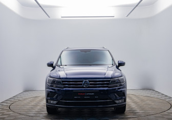 Подержанный автомобиль Volkswagen Tiguan 2017 года (2 фото)