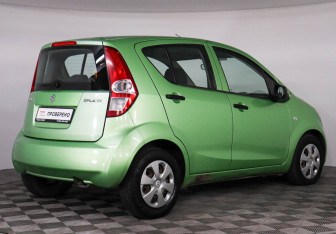 Подержанный автомобиль Suzuki Splash 2010 года (5 фото)