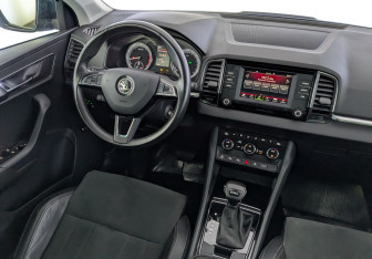 Подержанный автомобиль Skoda Karoq 2020 года (30 фото)