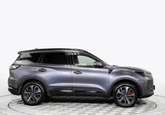 Подержанный автомобиль Chery Tiggo 7 Pro Max 2024 года (3 фото)