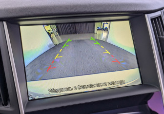 Подержанный автомобиль Infiniti Q50 2014 года (26 фото)