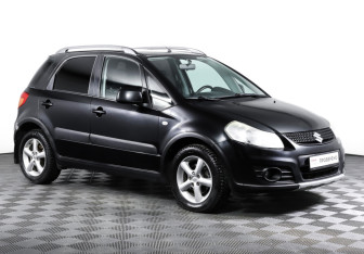 Подержанный автомобиль Suzuki SX4 Hatchback 2011 года (3 фото)