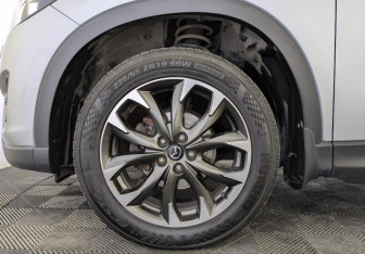 Подержанный автомобиль Mazda CX-5 2015 года (12 фото)