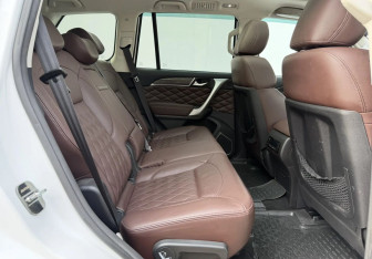 Подержанный автомобиль Haval H9 2021 года (11 фото)