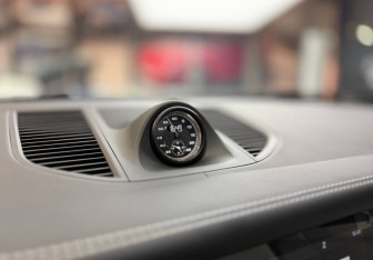 Новый Porsche Macan 2025 (10 фото)