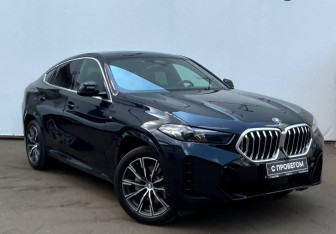 Подержанный автомобиль BMW X6 2023 года (3 фото)