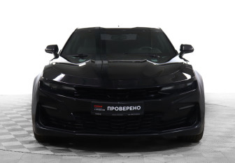 Подержанный автомобиль Chevrolet Camaro Coupe 2019 года (2 фото)