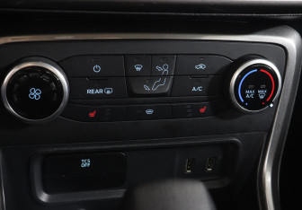 Подержанный автомобиль Ford EcoSport 2019 года (10 фото)