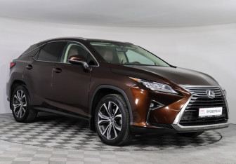 Подержанный автомобиль Lexus RX 2018 года (3 фото)