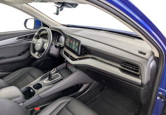 Подержанный автомобиль Haval F7 2024 года (11 фото)