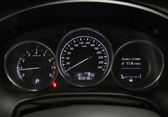 Подержанный автомобиль Mazda CX-5 2013 года (13 фото)